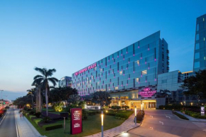 Гостиница Crowne Plaza Guangzhou Huadu, an IHG Hotel  Гуанчжоу